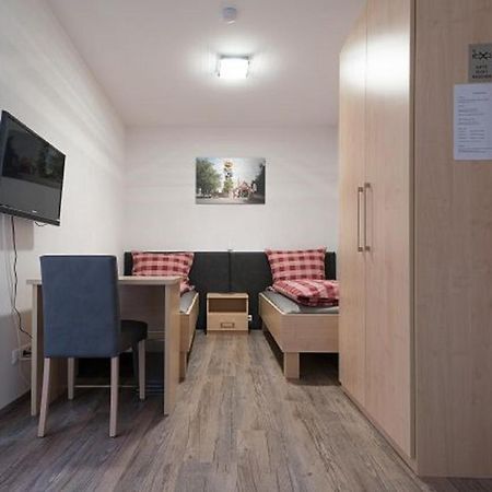 Anitas Altstadtpension Kelheim Exteriör bild